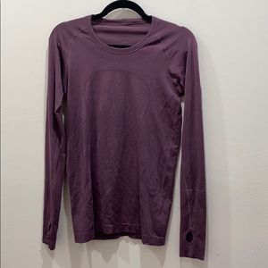 Lululemon long sleeve swiftly